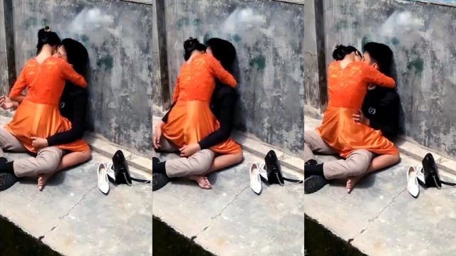 Bokep Indo Lagi Ngewe Dilantai Gak Sadar Direkam