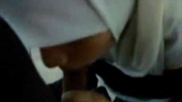 Sex Video Ukhti Perawan Berjilbab Mesum